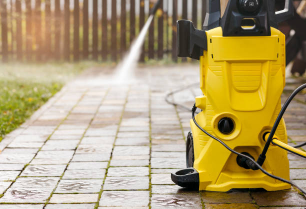 Best Graffiti Removal  in Dellwood, MO